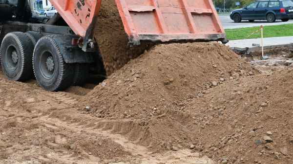 Soil Delivery in Taylor
