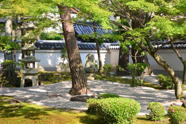 Zen Garden Landscaping in Taylor