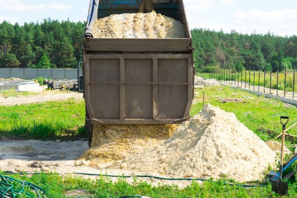 Bulk Sand Delivery in Taylor